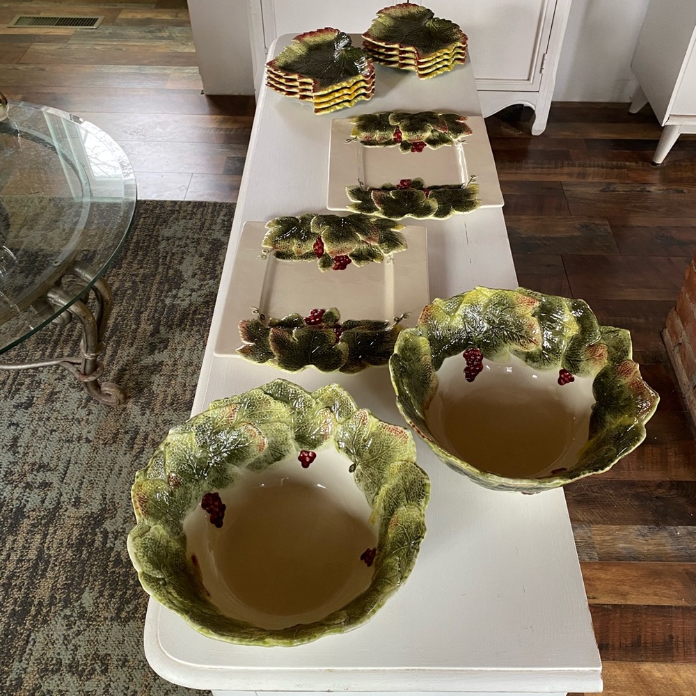 NWOT BETTER HOMES & GARDEN Leaf Pattern Ceramic BowlS, 8 Salad Plate Set, 2 S/P - Picture 10 of 16